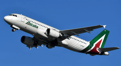 إصابة نصف ركاب طائرتين إيطاليتين قادمتين من الصين بكورونا
