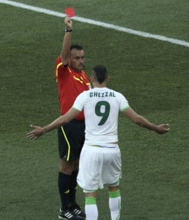 طرد عبدالقادر غزال في كأس العالم 2010
