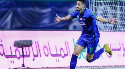 باتنا يمنح الفتح التقدم بالشوط الأول