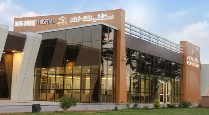 جراحة دقيقة لإعادة عظم الترقوة والقفص الصدري لمريض