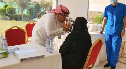 صحة الرياض تختتم مبادرة فحص وعلاج عيون المسنين بدار الرعاية الاجتماعية