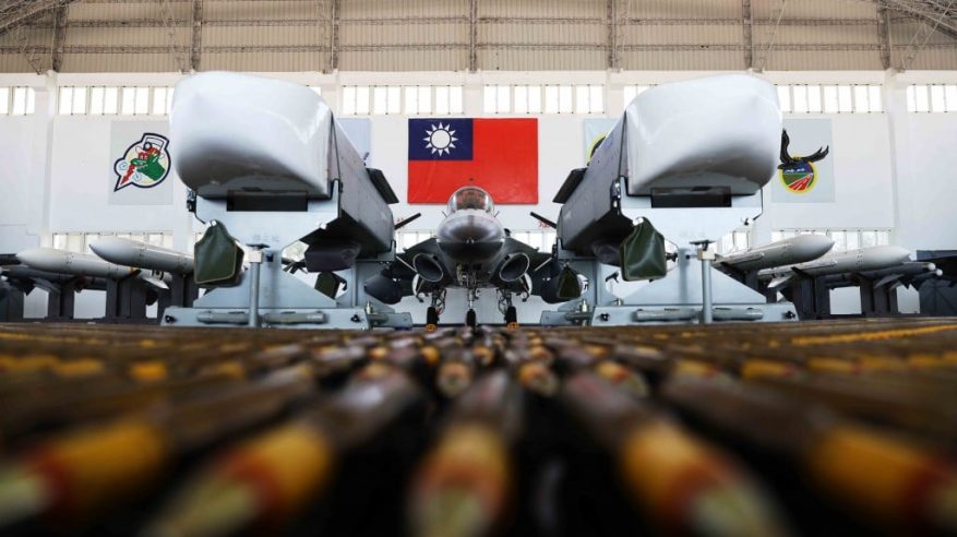 57 طائرة حربية تابعة لـ الصين تقترب من تايوان