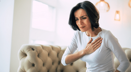 أعراض شائعة تسبق النوبة القلبية لدى النساء