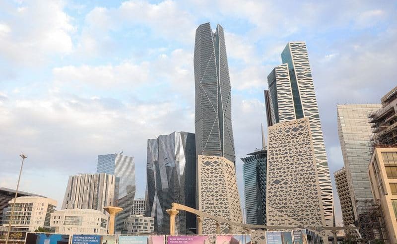 صندوق الاستثمارات يغير وجه المملكة لعقود