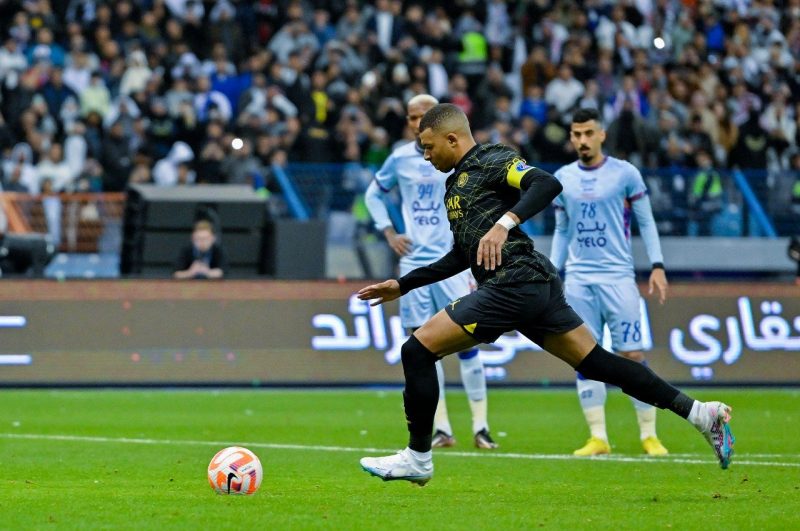 مبابي - باريس سان جيرمان - نجوم الهلال والنصر - كأس موسم الرياض