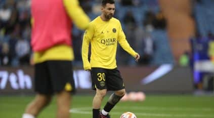 جماهير الهلال ردًا على عرض الاتحاد الخرافي: نريد ميسي