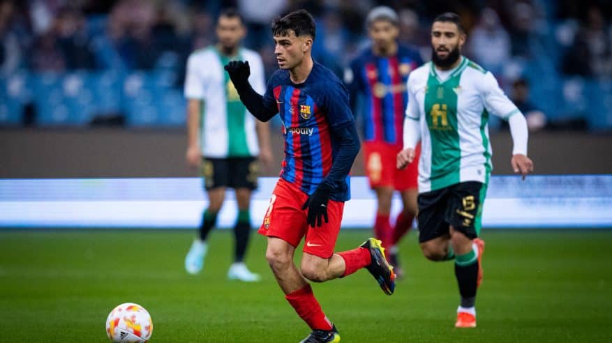 برشلونة يضرب موعدًا مع غريمه ريال مدريد بنهائي السوبر الإسباني