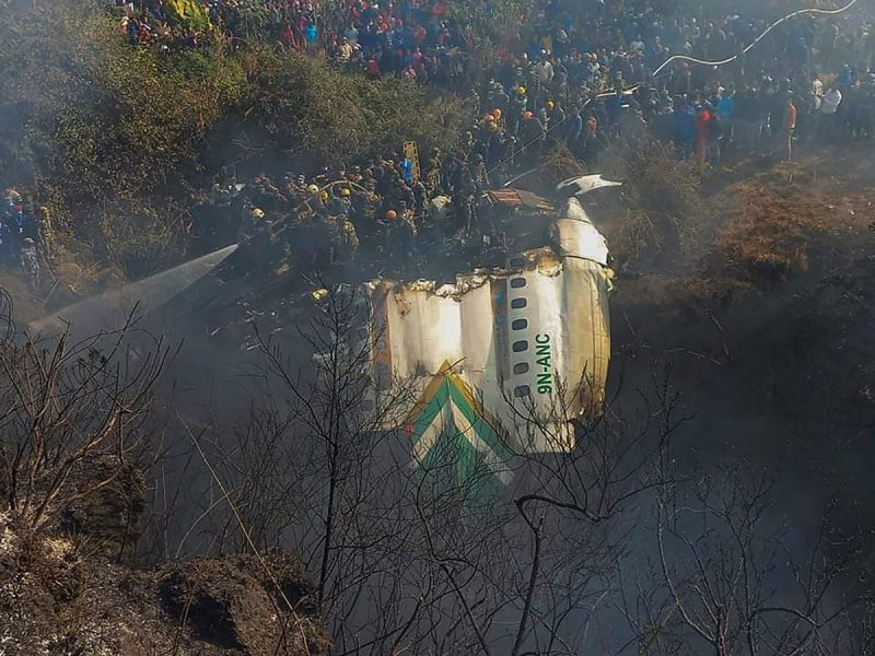 الغموض يتزايد حول حادث تحطم طائرة نيبال 