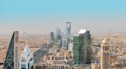 قوة السوق السعودي تدفع أوراكل لاستثمار 1.5 مليار دولار