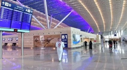 مطار الملك عبدالعزيز يحذر من فعلة غرامتها 5 آلاف ريال
