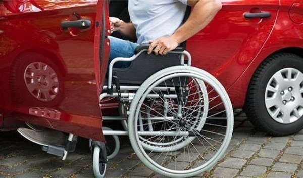 هيئة الجمارك: إعفاء ذوي الإعاقة من رسوم استيراد المركبات