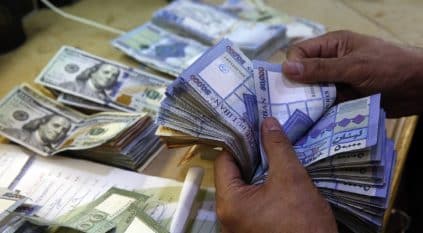 الدولار يتخطى الـ 60 ألف ليرة لبنانية