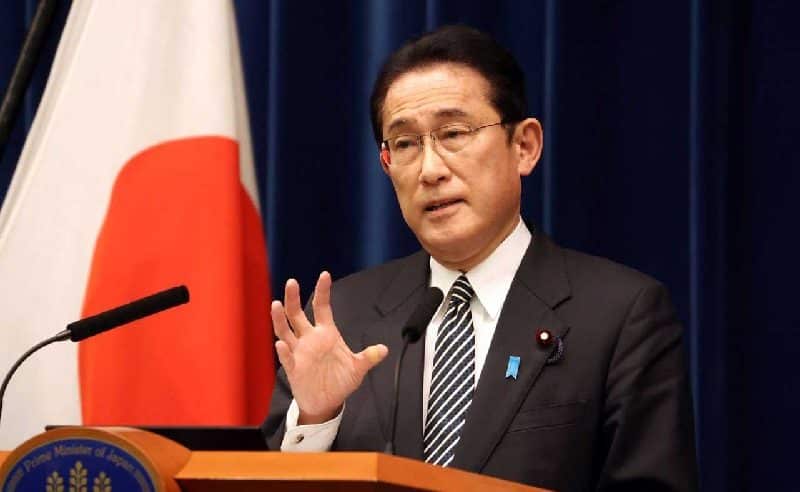 فضيحة تطال نجل رئيس الوزراء الياباني في أوروبا