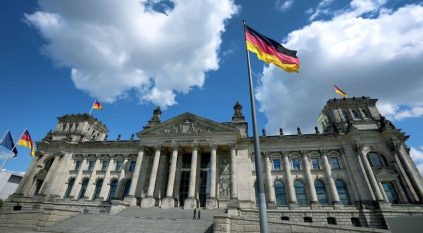 الادعاء الألماني: جماعة إرهابية حاولت اختطاف وزير الصحة وقتل حراسه