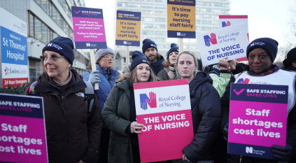 7 آلاف ممرضة يضربون عن العمل في نيويورك