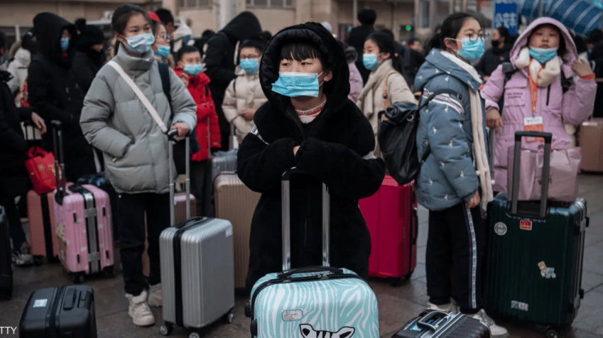 بكين تفتح مطاراتها وحدودها أمام العالم رغم انتشار كورونا