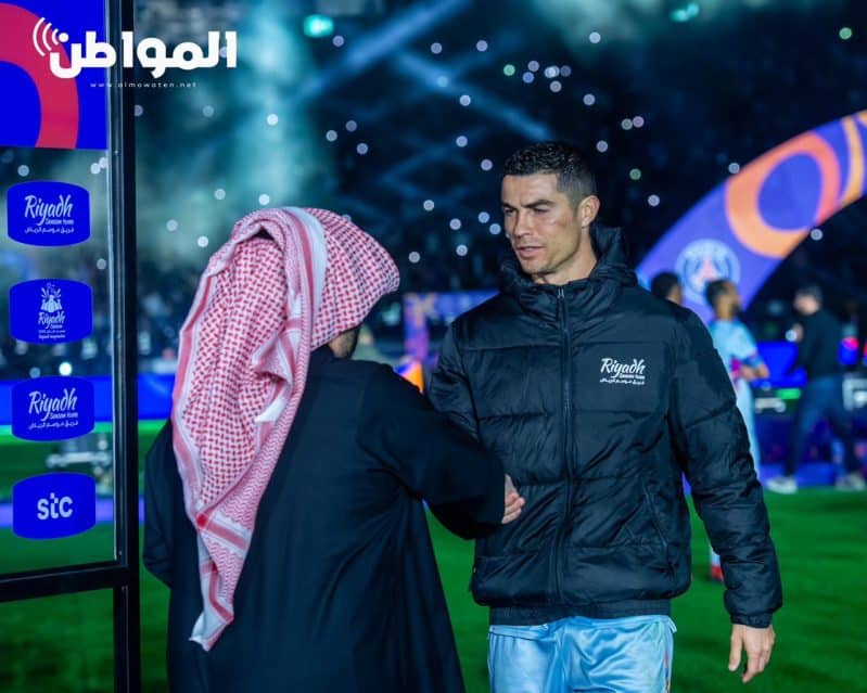 تركي آل الشيخ يتوج رونالدو بجائزة أفضل لاعب