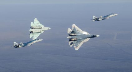 بريطانيا تكشف استخدام روسيا لأخطر مقاتلاتها 