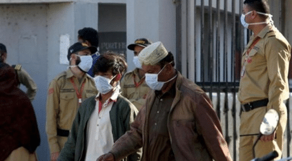 وفاة 18 شخصًا في باكستان بسبب تسرب غاز سام
