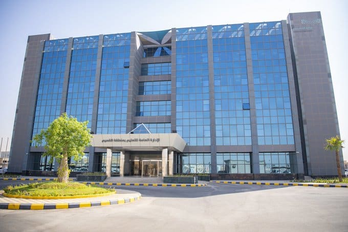 استمرار الدراسة عن بُعد غدًا في مدارس تعليم القصيم