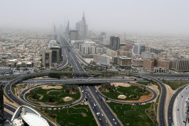رويترز الرياض تتحول لعاصمة عالمية مع مساعي استضافة إكسبو 2030