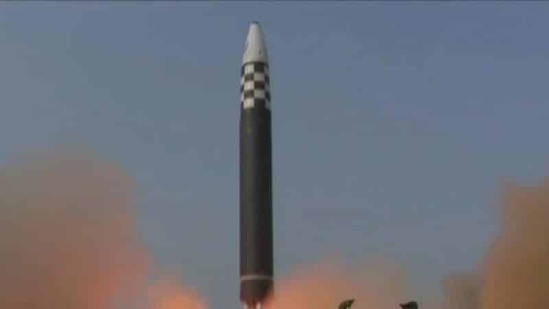 كوريا الجنوبية تختبر صاروخًا غامضًا