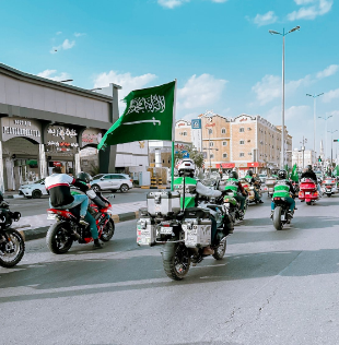 فريق الجوف رايدرز للدراجات النارية يشارك بمسيرة يوم التأسيس