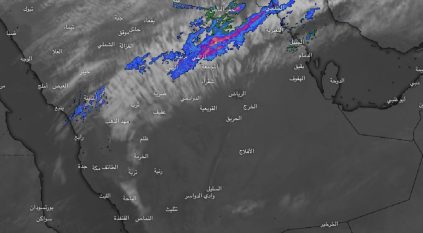 سحب ممطرة على أجزاء من المدينة المنورة وأقصى شمال الرياض