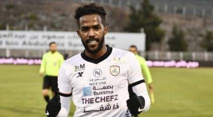 نواف العابد على رادار الأهلي