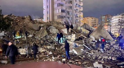 ماسك يعرض مساعدة تركيا بعد الزلزال العنيف