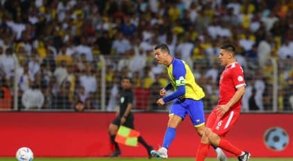 رونالدو يُسجل 503 أهداف في بطولات الدوري بعد رباعيته مع النصر