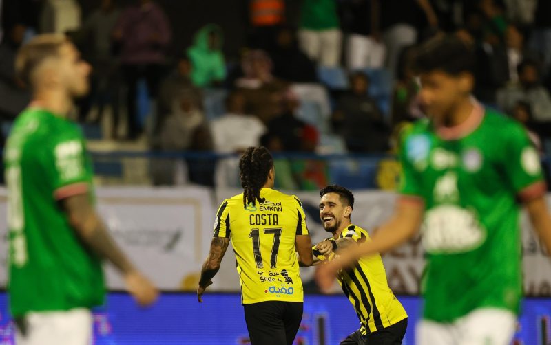 هيلدر كوستا - الاتحاد والاتفاق