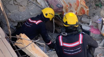 فريق البحث والإنقاذ السعودي يباشر أعماله في تركيا عقب زلزال هاتاي