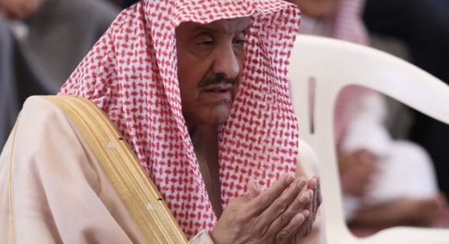 سلطان بن سلمان يتلقى التعازي في وفاة خالته