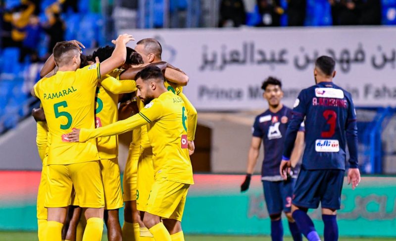 الخليج وضمك - دوري روشن