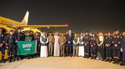 لقطات من وصول فريق البحث والإنقاذ السعودي إلى الرياض