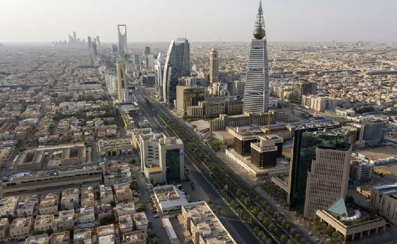 الدولة السعودية لم تخضع لنفوذ سياسي أو استعمار أجنبي