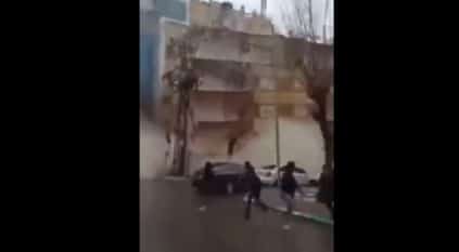 لحظة انهيار مبنى في مدينة شانلي أورفة التركية