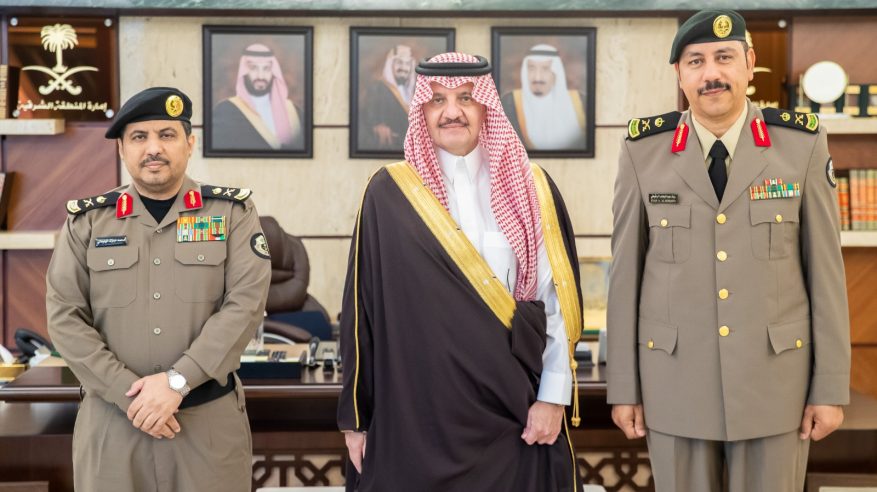 أمير الشرقية يقلد مساعد مدير الشرطة رتبته الجديدة
