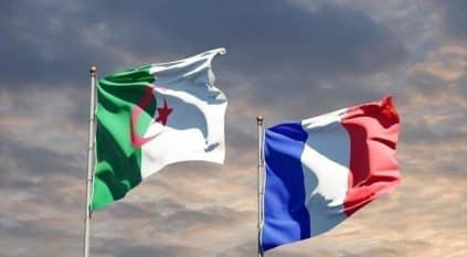 أزمة دبلوماسية واستدعاء سفراء بين فرنسا والجزائر