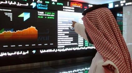 الأسهم السعودية تغلق منخفضة بتداولات 4 مليارات ريال