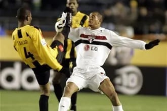 الاتحاد وساو باولو في كأس العالم للأندية 2005