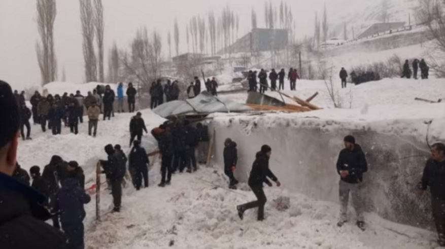 مصرع 10 أشخاص في انهيارات ثلجية بطاجيكستان