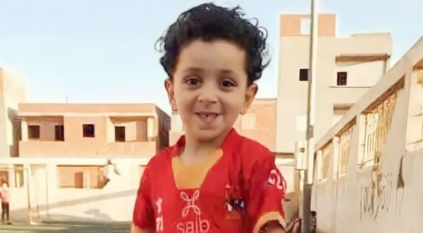 تفاصيل صادمة حول حادثة سقوط الطفل المصري بالبئر