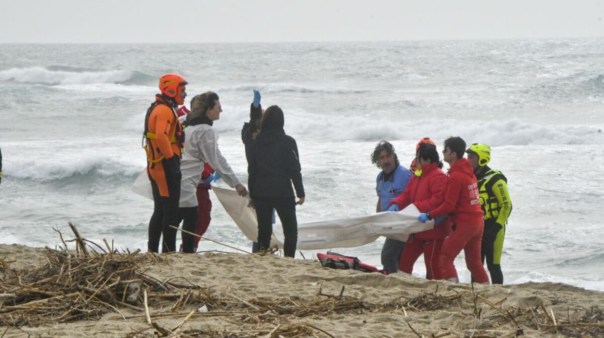 تونس تنتشل 8 جثث غارقة قبالة سواحلها