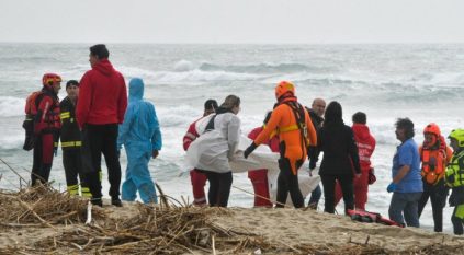 انتشال 901 جثة لمهاجرين غارقين قبالة سواحل تونس