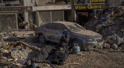 مقتل وإصابة 10 أشخاص في انفجار بمتجر للألعاب النارية في الفلبين