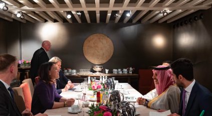 وزير الخارجية يبحث في ميونخ سبل تعزيز العلاقات السعودية الألمانية