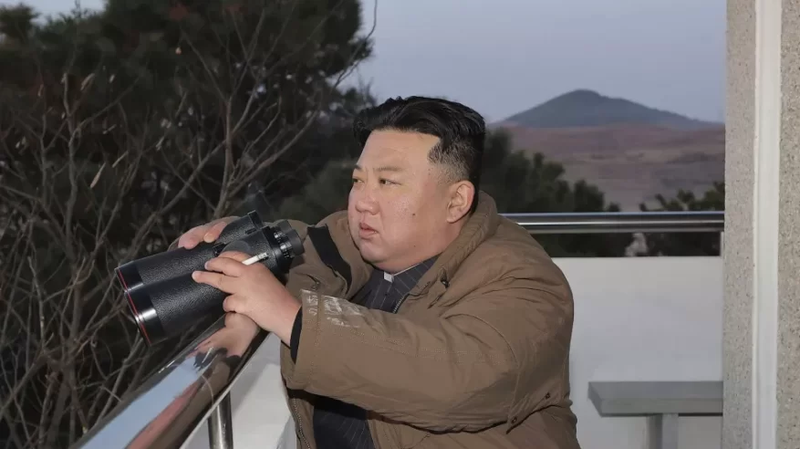 كوريا الشمالية تحذر من حرب نووية في شبه الجزيرة