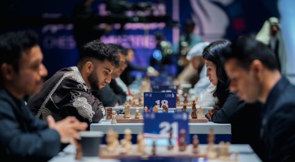 منافسات قوية ولحظات مثيرة بأقوى بطولات الشطرنج في الرياض